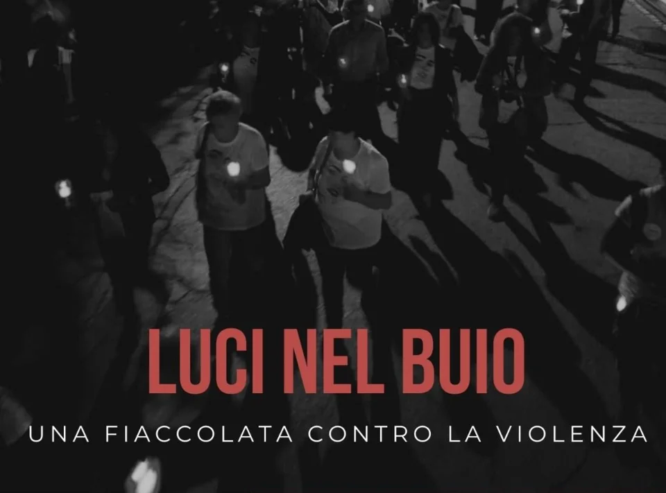 Luci nel buio, da Roseto via alla fiaccolata contro la violenza